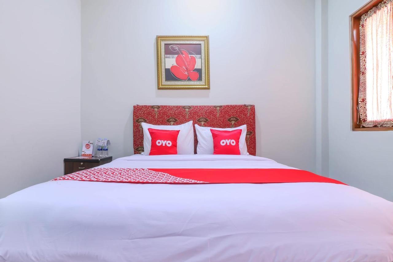Oyo 1670 Likko Inn Denpasar Kültér fotó