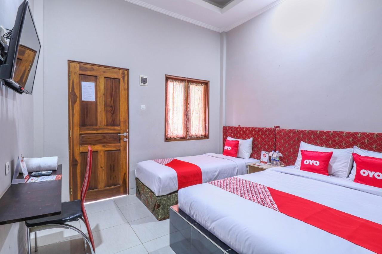Oyo 1670 Likko Inn Denpasar Kültér fotó